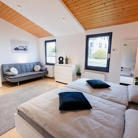 Vakantiehuis Racing-chalet *